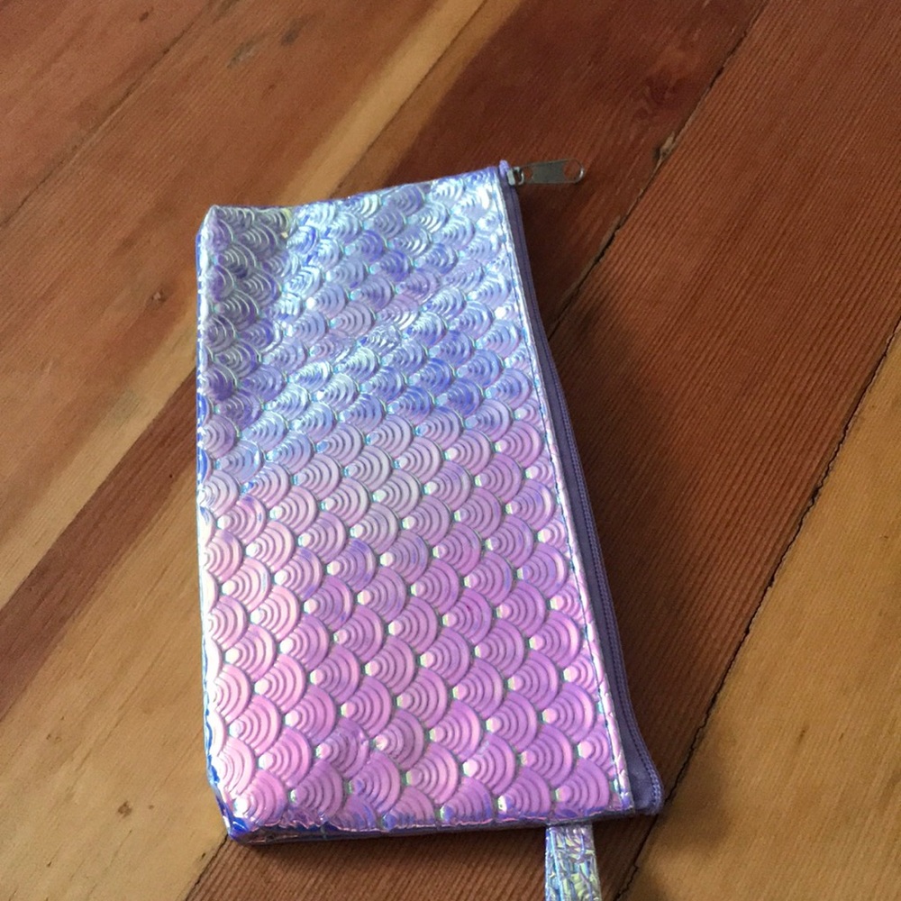💝 10/$10 💝 Iridescent Mermaid Wristlet "Rainbow Diamonds" Zipper Pouch